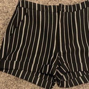 Striped high wasted shorts